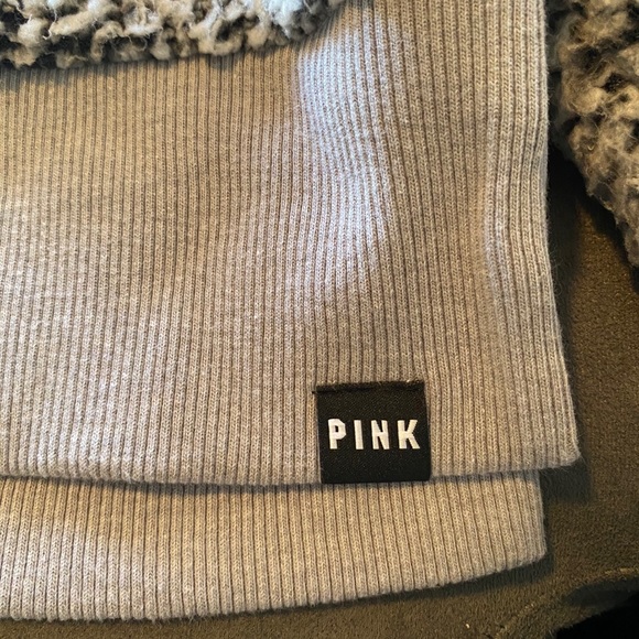 NWOT VS PINK Cropped Sherpa Half Zip - Picture 4 of 10